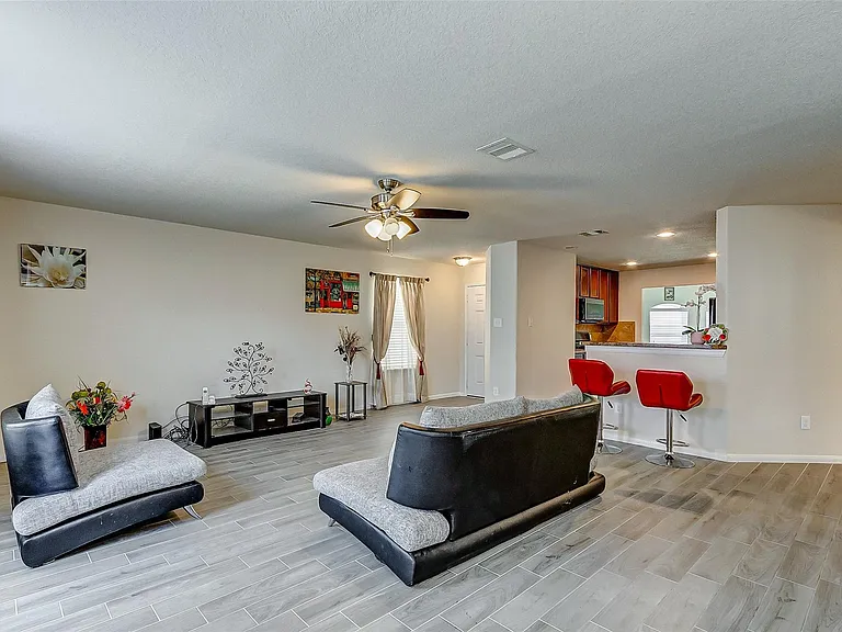 21219 Fox Hillside Way — Photo 9