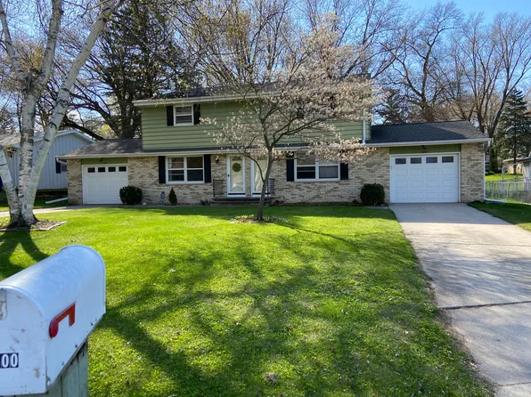 1400 Katers Dr #1400, Green Bay, WI 54304