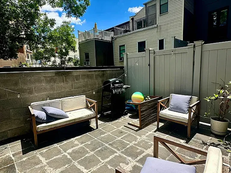349 Metropolitan Ave #2D — Photo 4