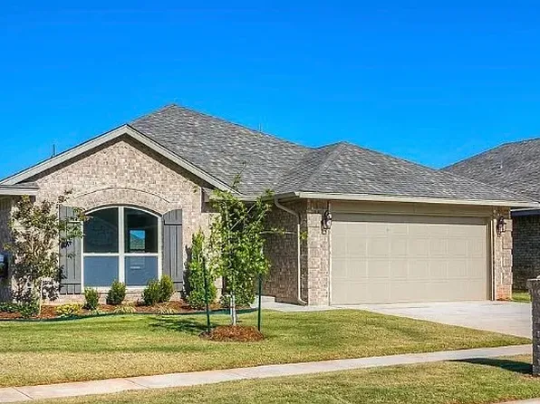 3029 NW 183rd St, Edmond, OK 73012