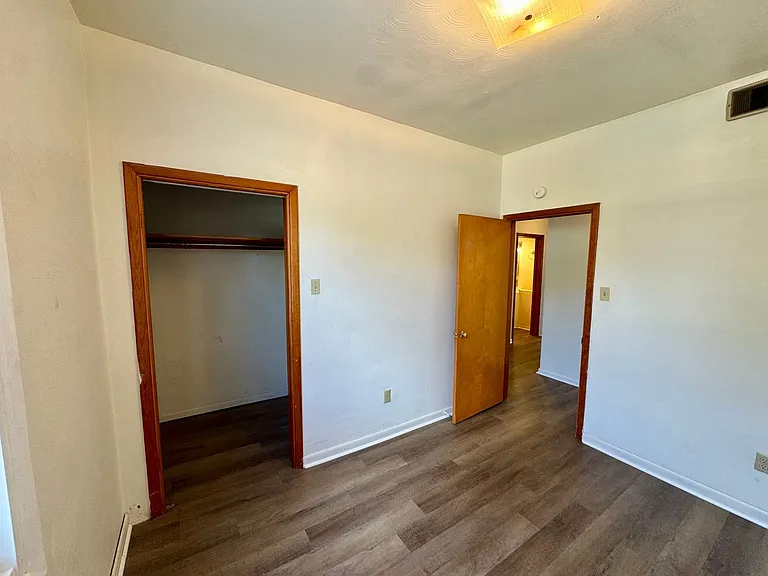 212 North Highland Avenue — Photo 25