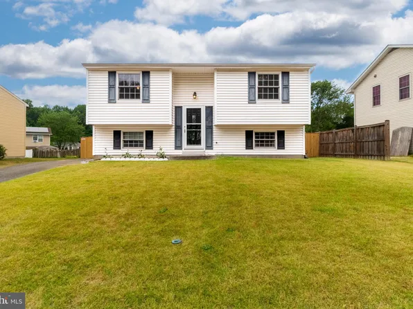1419 Macedonia Dr, Hanover, MD 21076