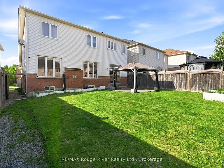 138 Kersey Cres — Photo 47