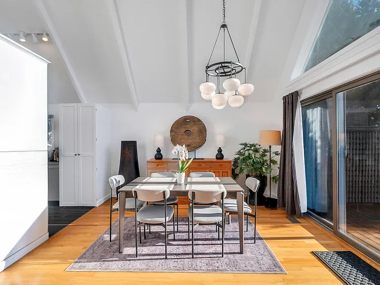42 Far Pond Rd — Photo 10