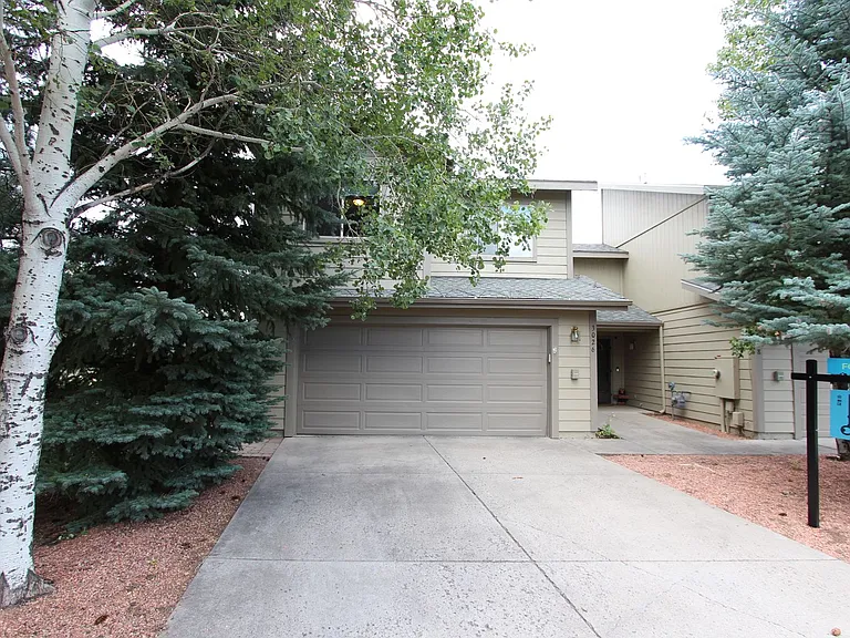 3026 N Joy Ln — Photo 4