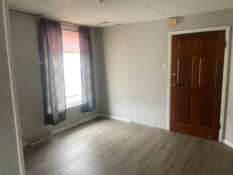 901 W Beardsley Ave #A — Photo 5
