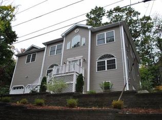 12 Pine View Ave, Worcester, MA 01603