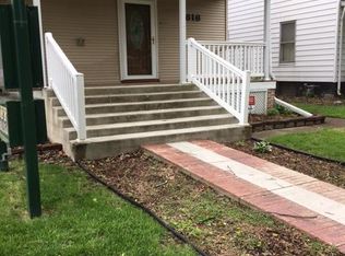 616 S Grand Ave W, Springfield, IL 62704