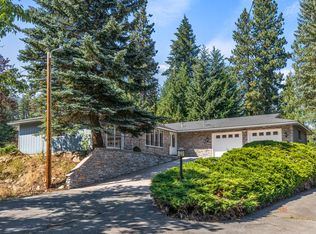 12873 N Hauser Lake Rd, Hauser, ID 83854