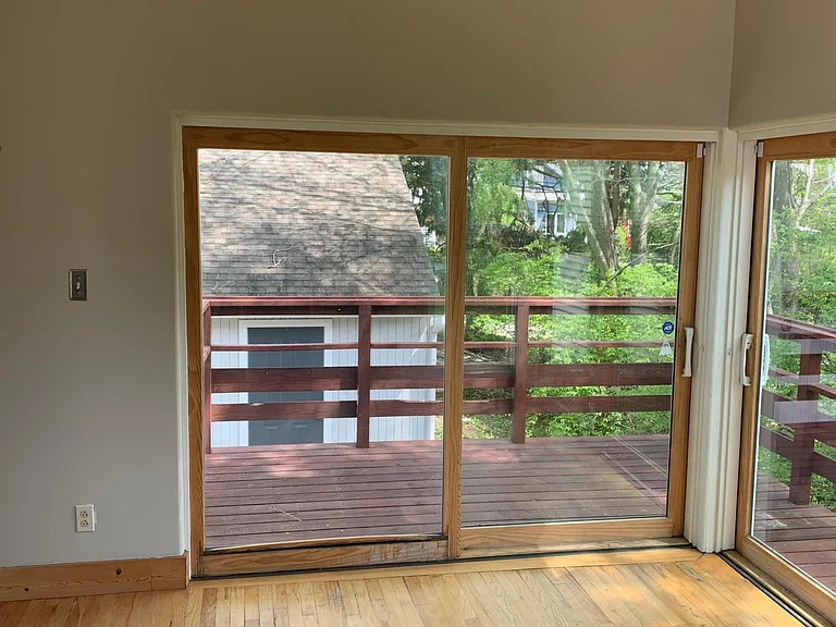 4709 Holly St — Photo 15
