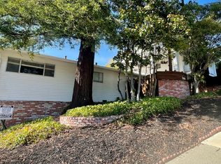 2044 Ascot Dr, Moraga, CA 94556