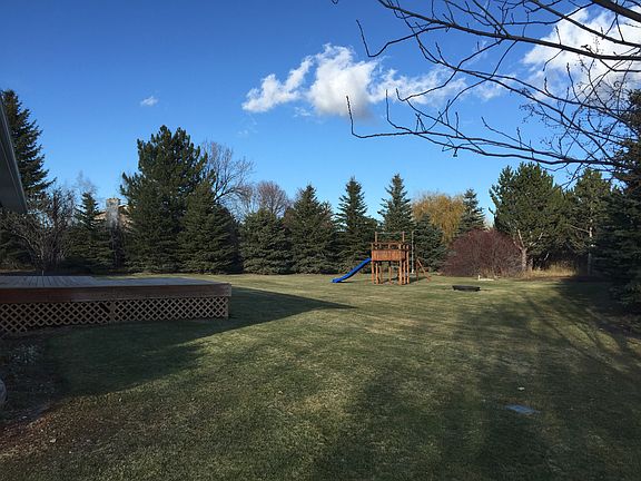 Backyard  Playset/firepit