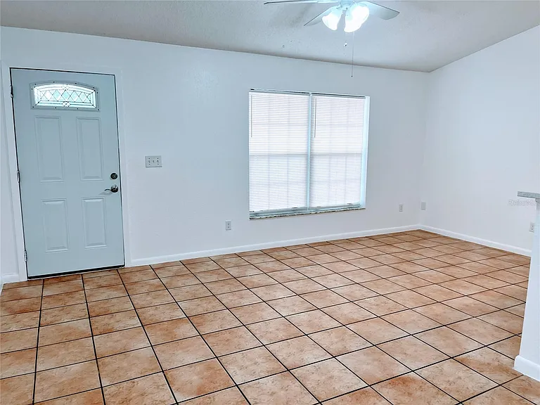 7122 Blue Earth Ct — Photo 3