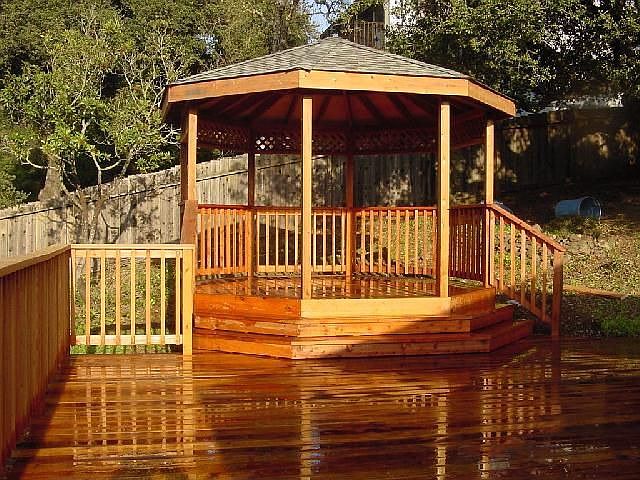 Gazebo and 1300sft decking completed in 02'