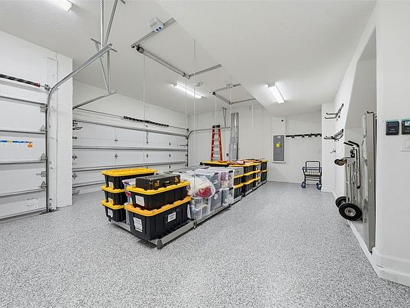 5th image of 5321 KELPER HOOK COURT