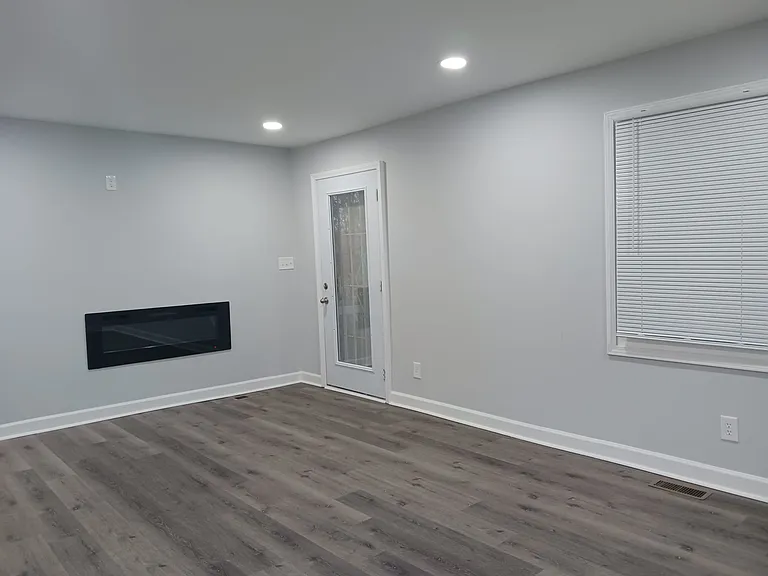2053 Perkerson Rd SW — Photo 3