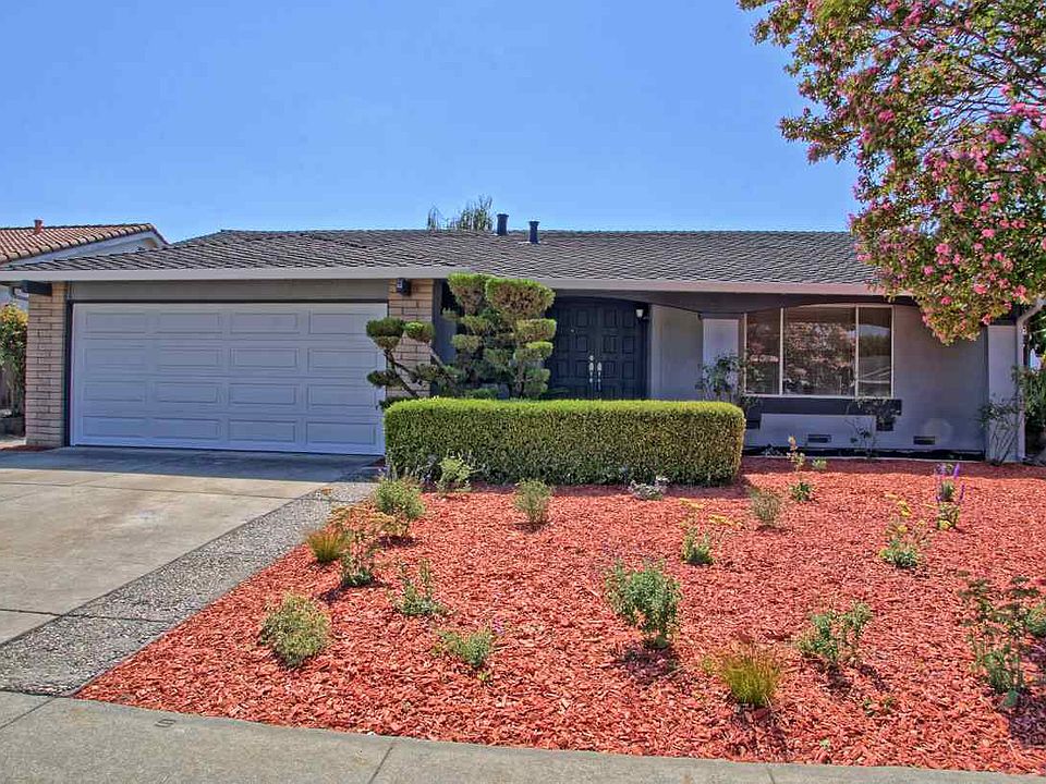 1st image of 3616 Bloomsbury Way