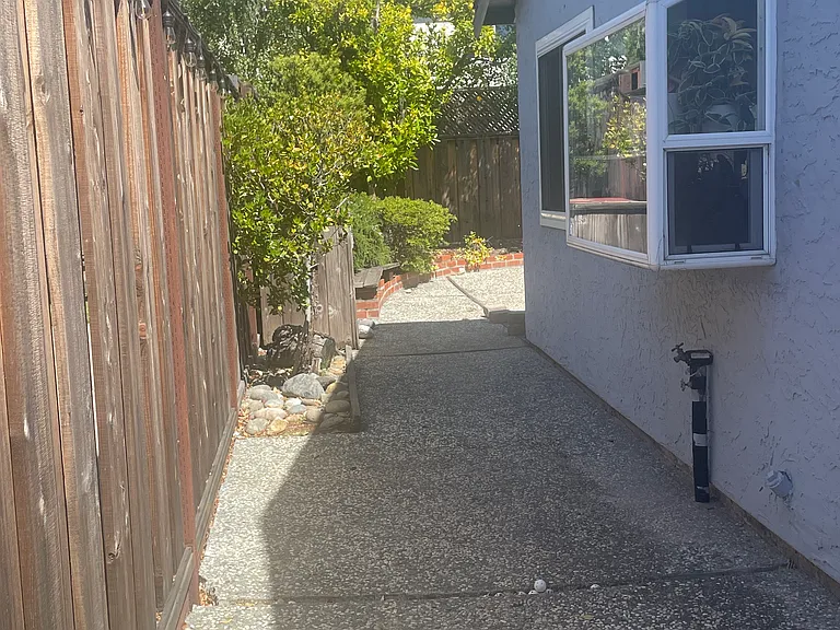 4109 Margaret Ct — Photo 12