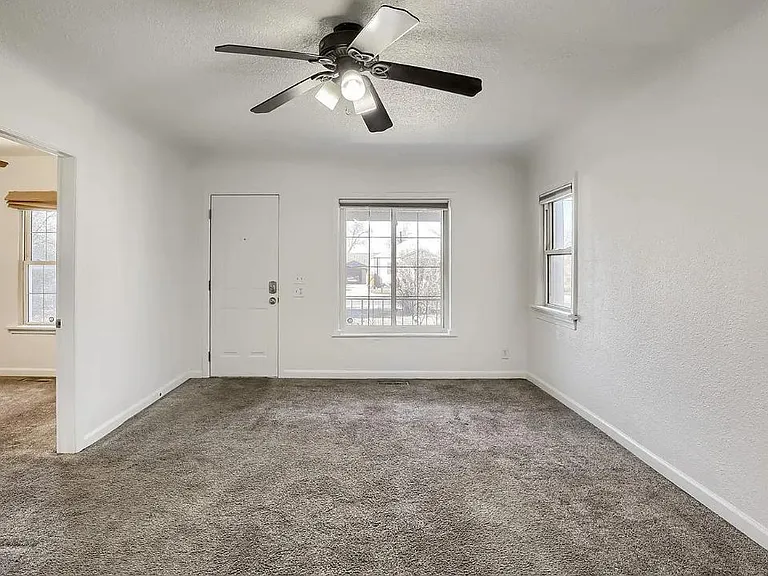 3828 W Kentucky Ave — Photo 19
