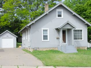 1939 Alta Vista St, Dubuque, IA 52001