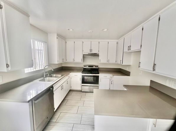 10356 Commerce Ave #285
