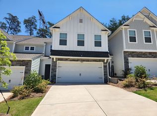 1130 Streamside Ln, York, SC 29745