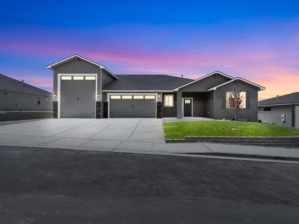 2858 S Belfair Pl, Kennewick, WA 99336