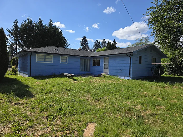 108 NE 143rd Ave — Photo 28