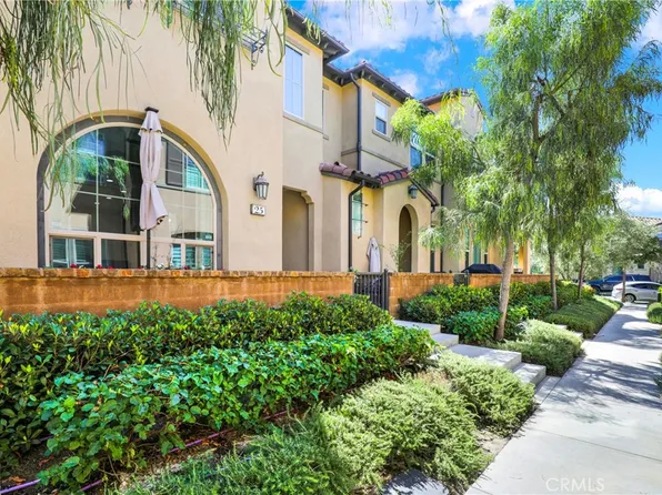 25 Savannah, Lake Forest, CA 92630