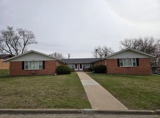551 Donna Dr, Rockford, IL 61107