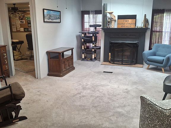 5th image of 8 Preakness Ct