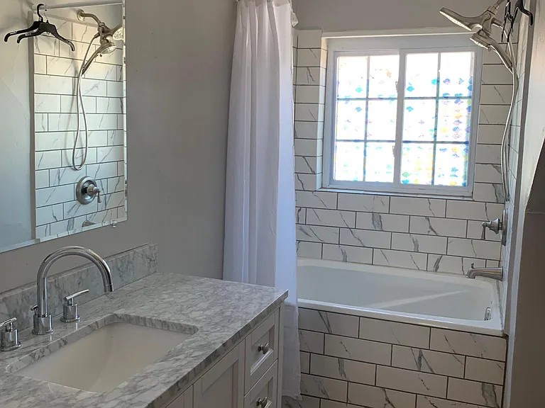 4776 Yew St — Photo 10