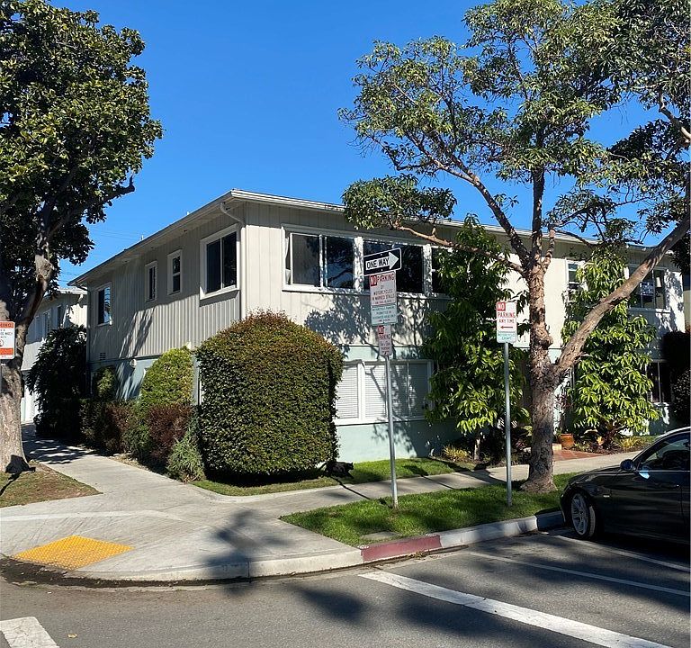 1st image of 100 Esperanza Ave #4