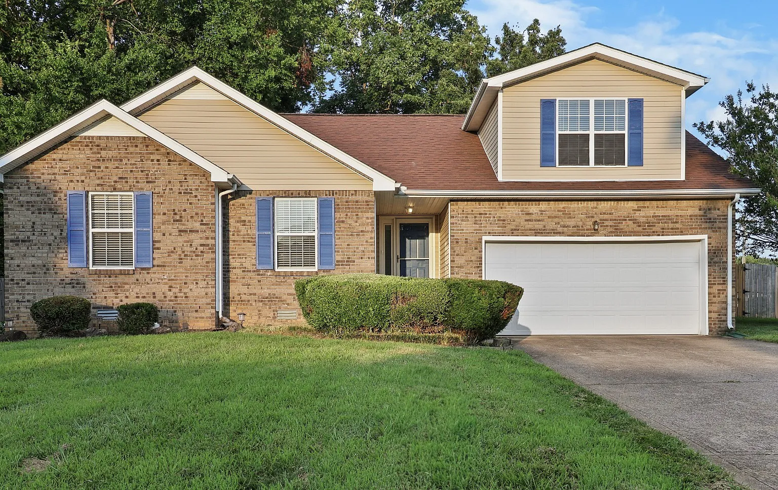 3 bed, 1625 sqft, $1,600 — Photo 3