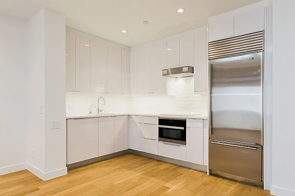 Rented by Veracity NYC LLC | media 3