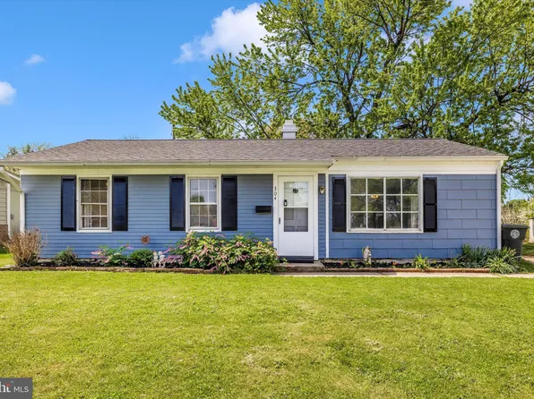 304 Canberra Ct, Frederick, MD 21701