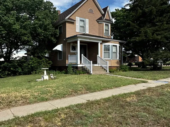 421 N Cedar St, Stockton, KS 67669