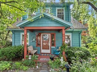 925 Chestnut St, Newton, MA 02468