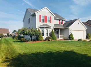 2810 W Country Ln, Monroe, MI 48162