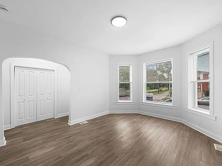 7912 S Ada St #1 — Photo 2