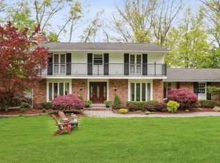 21 Hilltop Cir, Morristown, NJ 07960