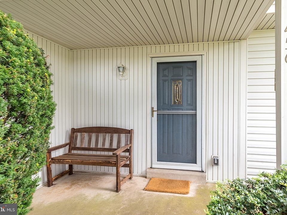 456 Lafayette St, Newtown, PA 18940 Zillow