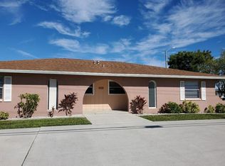 1115 SE 46th Ln APT A, Cape Coral, FL 33904