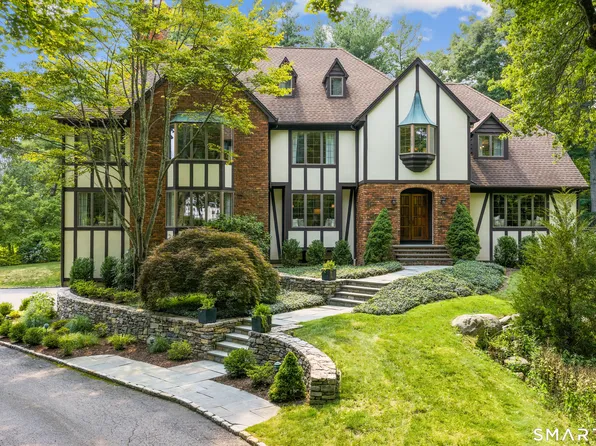 56 Long Lots Road, New Canaan, CT 06840