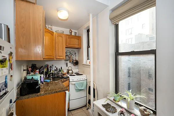 Rented by Rita S Citrin, LREB | media 5