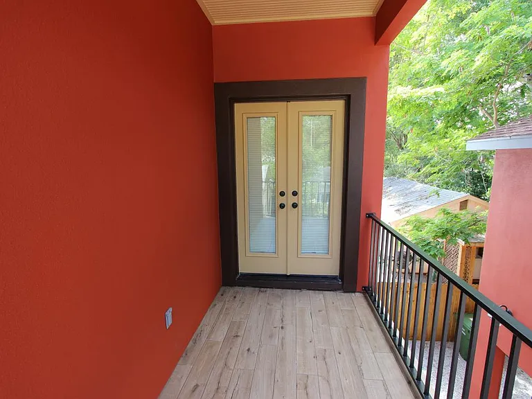 2nd bedroom terrace