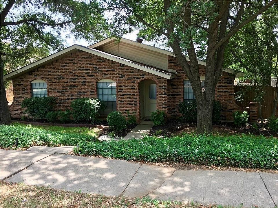 1st image of 750 Mockingbird Dr