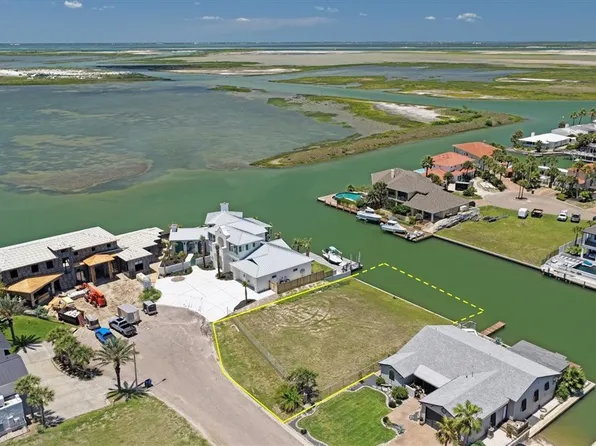 506 Mustang Blvd, Port Aransas, TX 78373