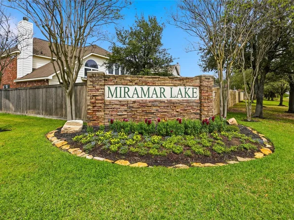 8311 Calico Canyon Dr, Tomball, TX 77375