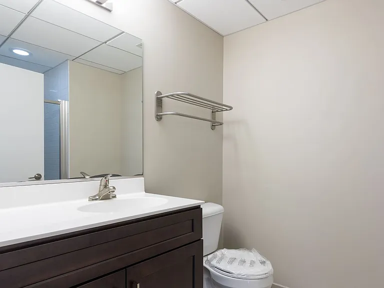 Charming 1 Bedroom/1 Bathroom Apartment Unit in Downtown Baltimore, MD! Unit 416 — Photo 55